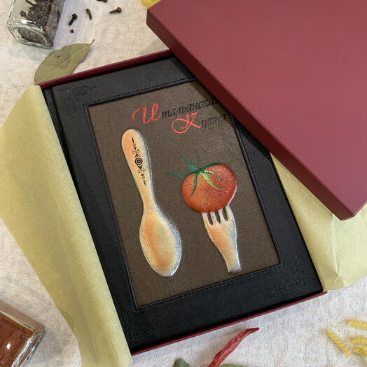 Подарочная книга «Итальянская кухня» натуральная кожа, ручная работа