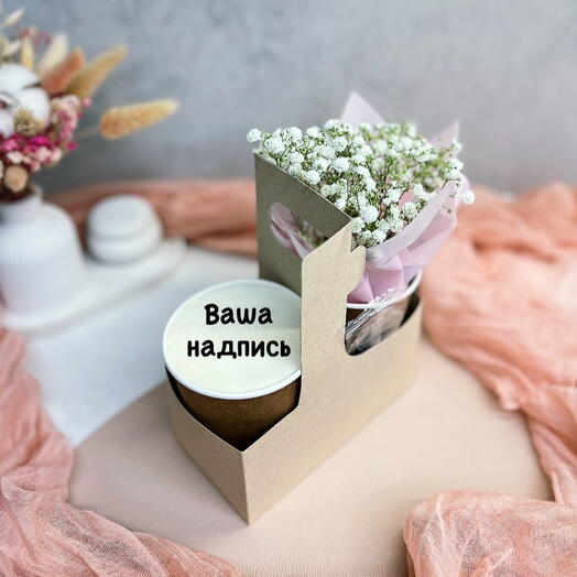 Подарочный набор Cake to go и цветы