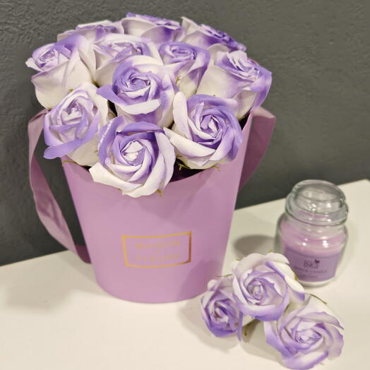 Букет из 11 мыльных роз "Violetta"