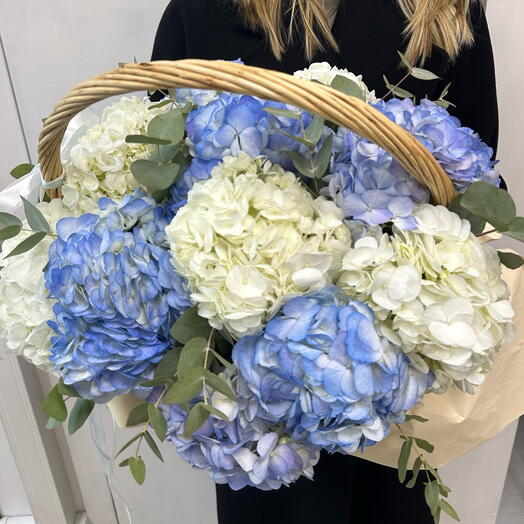 Авторская композиция из гортензий♥️