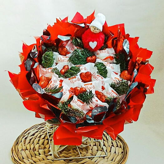 Новогодний букет с Рафаэлло