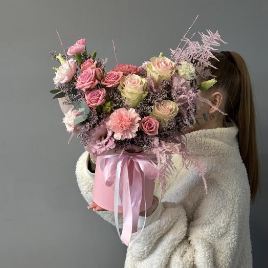 Цветы в коробке 1000