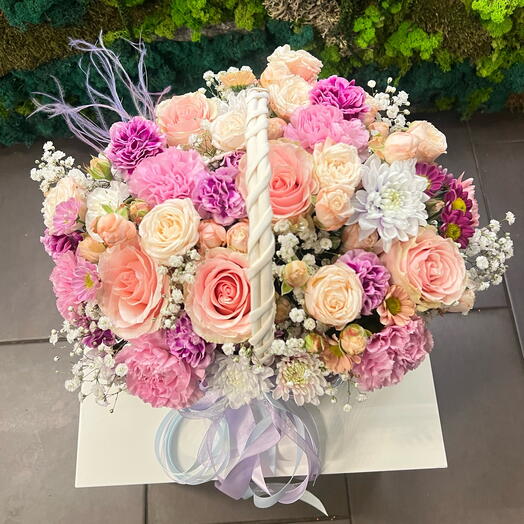 Cloud of Tenderness basket of flowers