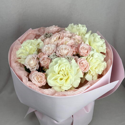 Нежный, пышный букет. Гортензия, французская роза, пионовидная роза💕