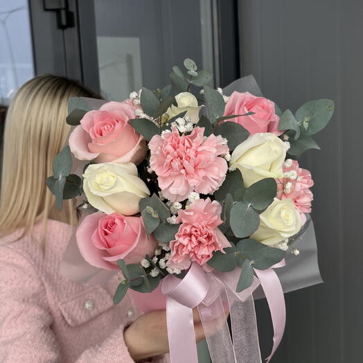 Нежное прикосновение композиция