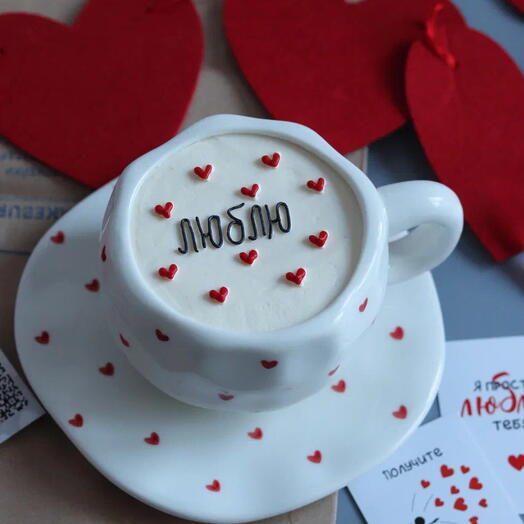 Торт в чашке "Люблю" на 14 февраля