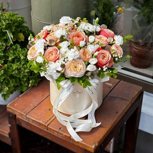 Lux Flowers