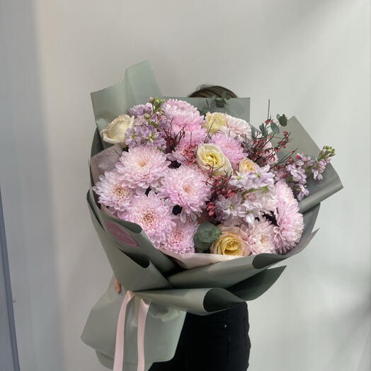 Авторский букет в нежных оттенках