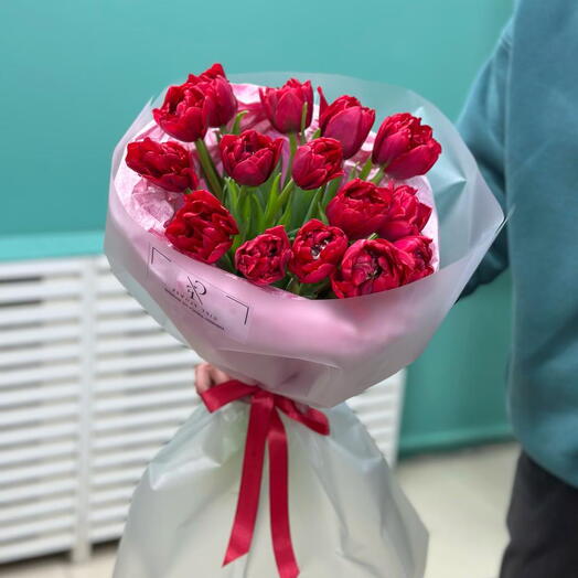 Букет 15 тюльпанов ПИОНОВИДНЫЙ