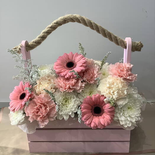 Композиция в ящике
