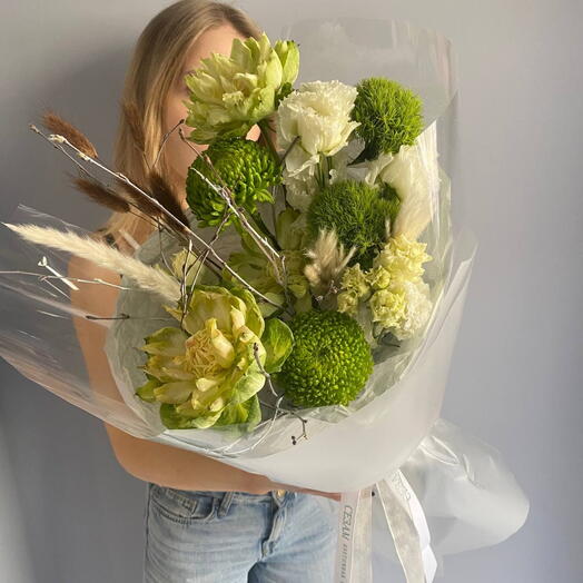 Яркий букет Зеленый луг💚 Из роз, хризантемы, диантуса и эустомы