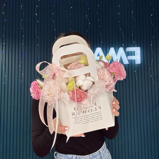 Нежная сумочка с цветами🎀