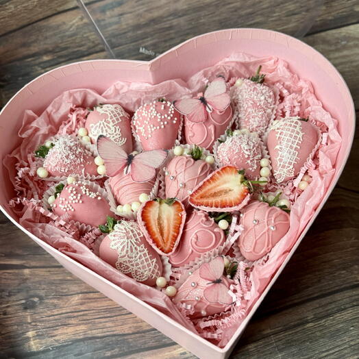 Клубника в шоколаде сердце «Сердечко»