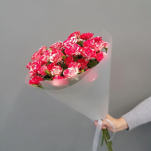 Букет кустовых роз