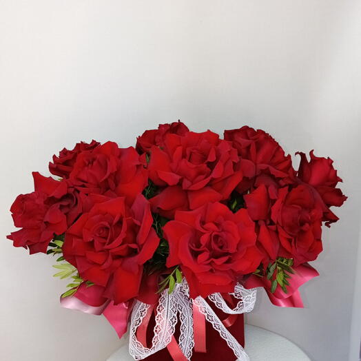 Коробка с французским красными розами 🌹