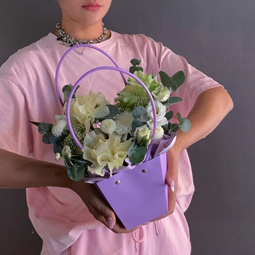 Цветы в сумочке 💜🌿