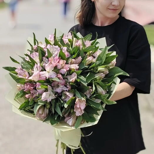 Букет из стойких цветов