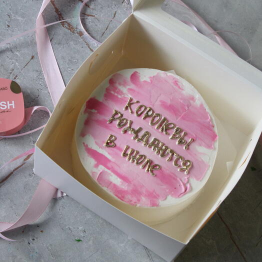 Бенто торт девушке + подарок от Vivienne Sabo — румяна MACARON