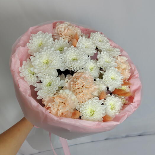 🌸 Нежный букет "PERVOЦВЕТ" из хризантем и диантусов