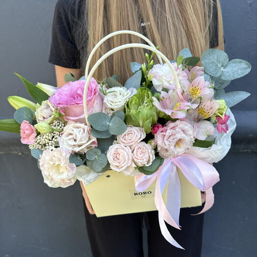 Нежная композиция Роза+Эустома 💗🌸💚
