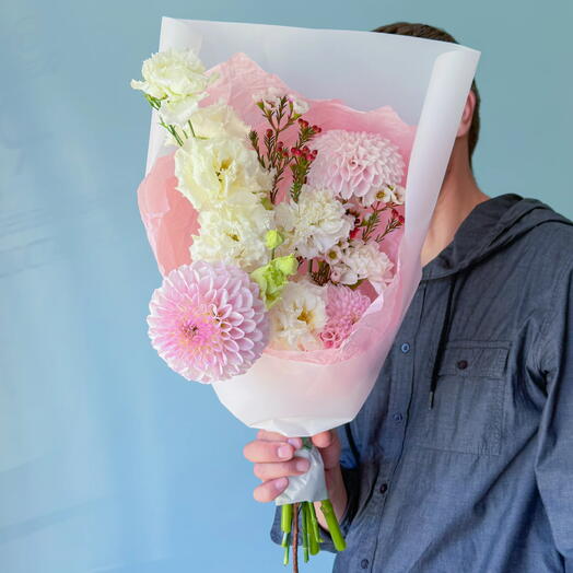 Букет из георгинов и белых цветов «Розовая грёза» 🌸 41499