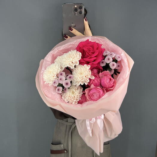 Авторский букет🌸 Персиковая Хризантема и яркая Французская Роза