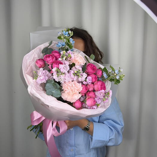 Нежный дофамин ☺️💞 | незабудки, кустовые розы, ароматная матиола