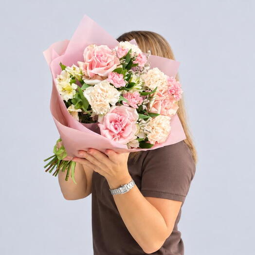 Delicate bouquet in lavender-pink color scheme with pink roses Bouquet 15