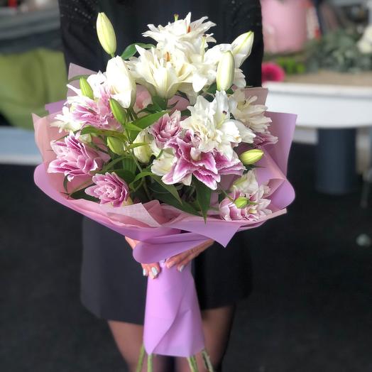Bouquet of lilies