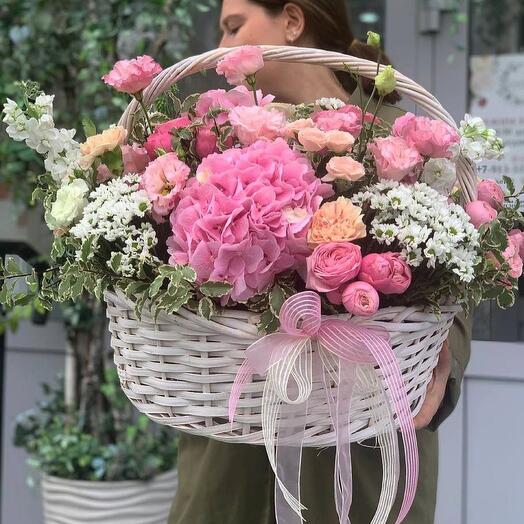 Basket with flowers