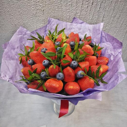 Букет из клубники