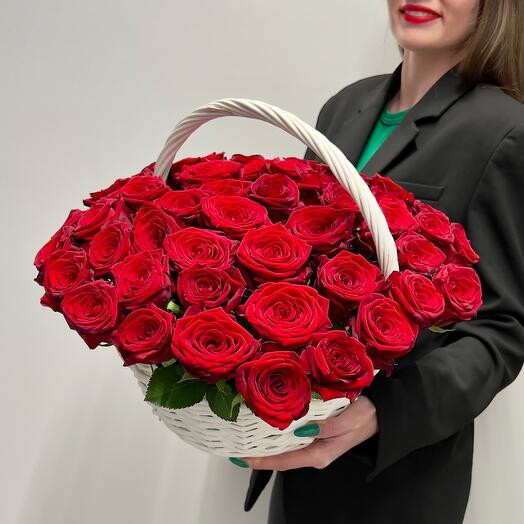 Корзина 51 красная Роза
