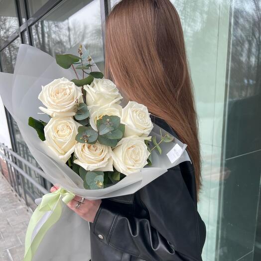 Пионовидные с эвкалиптом