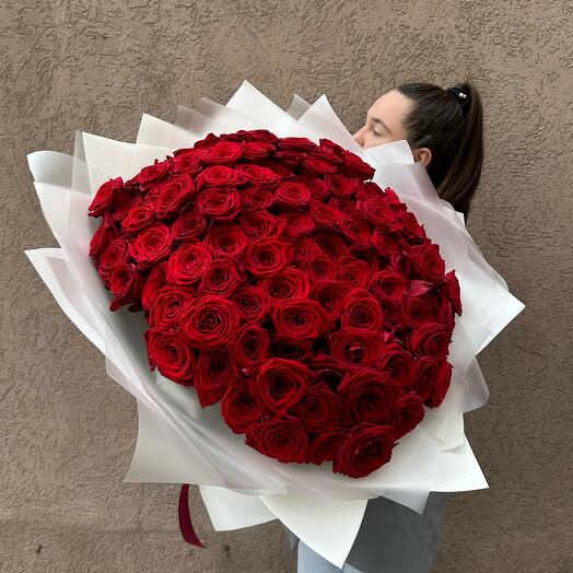 Ramo de 101 Rosas red Naomi 60 cm