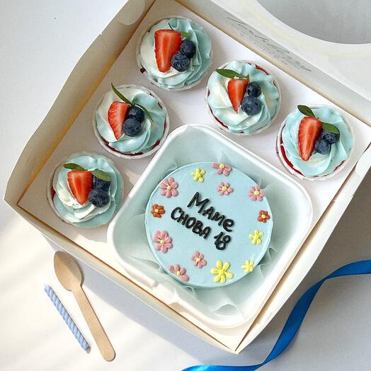 Set of bento cake and cupcakes 5 pieces for mom