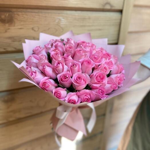51 розовая роза