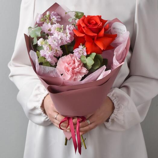 Букет - комплимент «Монпасье» с французской розой | Букет 255 Bottega dei Fiori