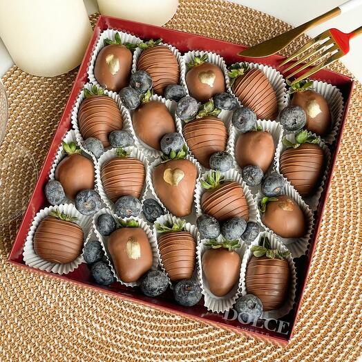 Клубничный бокс "Брауни"