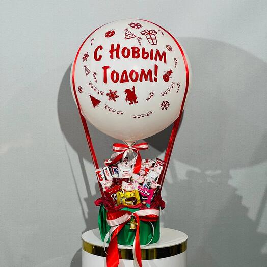 Необычный сладкий подарок на новый год с шаром