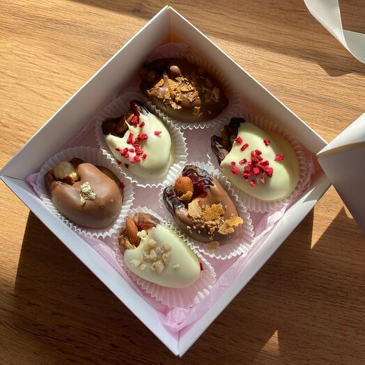 Fechas reales cubiertas de chocolate