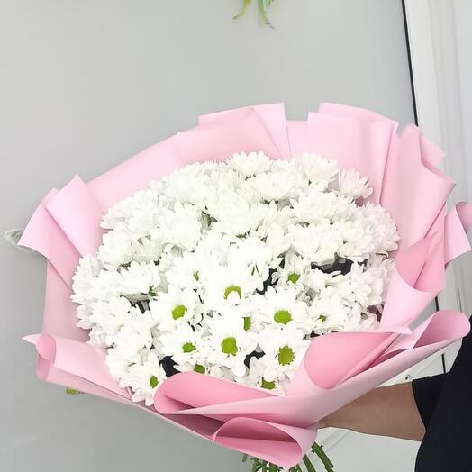 Букет ромашковых хризантем