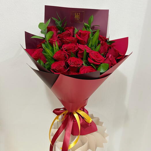 20 red rose with love