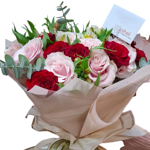 Rosas, rojas y rosas