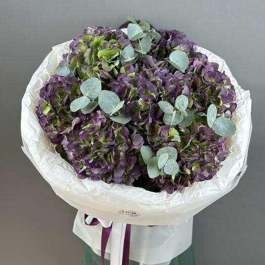 Hydrangea mono bouquet L