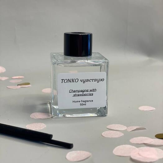 Аромат для дома Champagne with strawberries