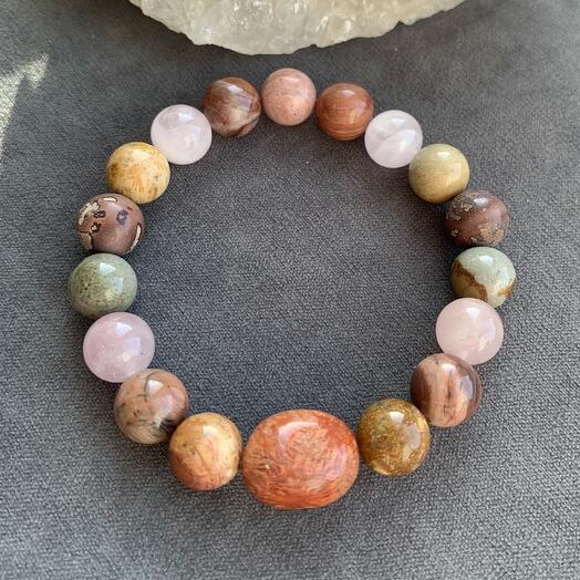 Браслет «Любовь и безмятежность» из натуральных камней