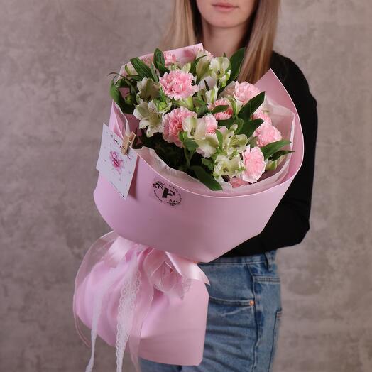 Розовые грёзы (альстромерии с диантусами)