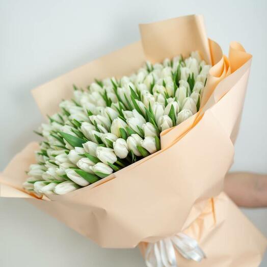 Bouquet 201 white tulip