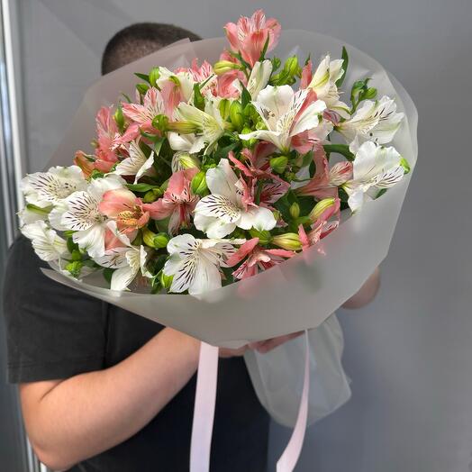 Весенний микс Альстромерий