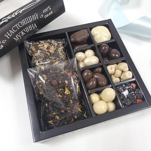 Набор "Настоящий мужчина" Орехи, чай